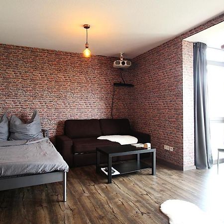 Home Cinema, Parking Space Вюрцбург Экстерьер фото